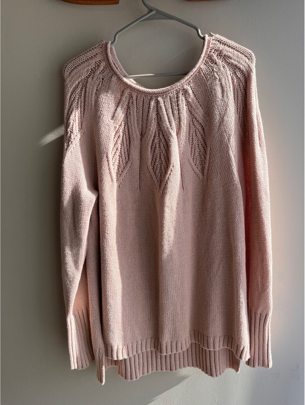 Chaps Women's XL Ballet Pink Knit Pullover Sweater Leaf Yoke Hi-Lo Shimmer